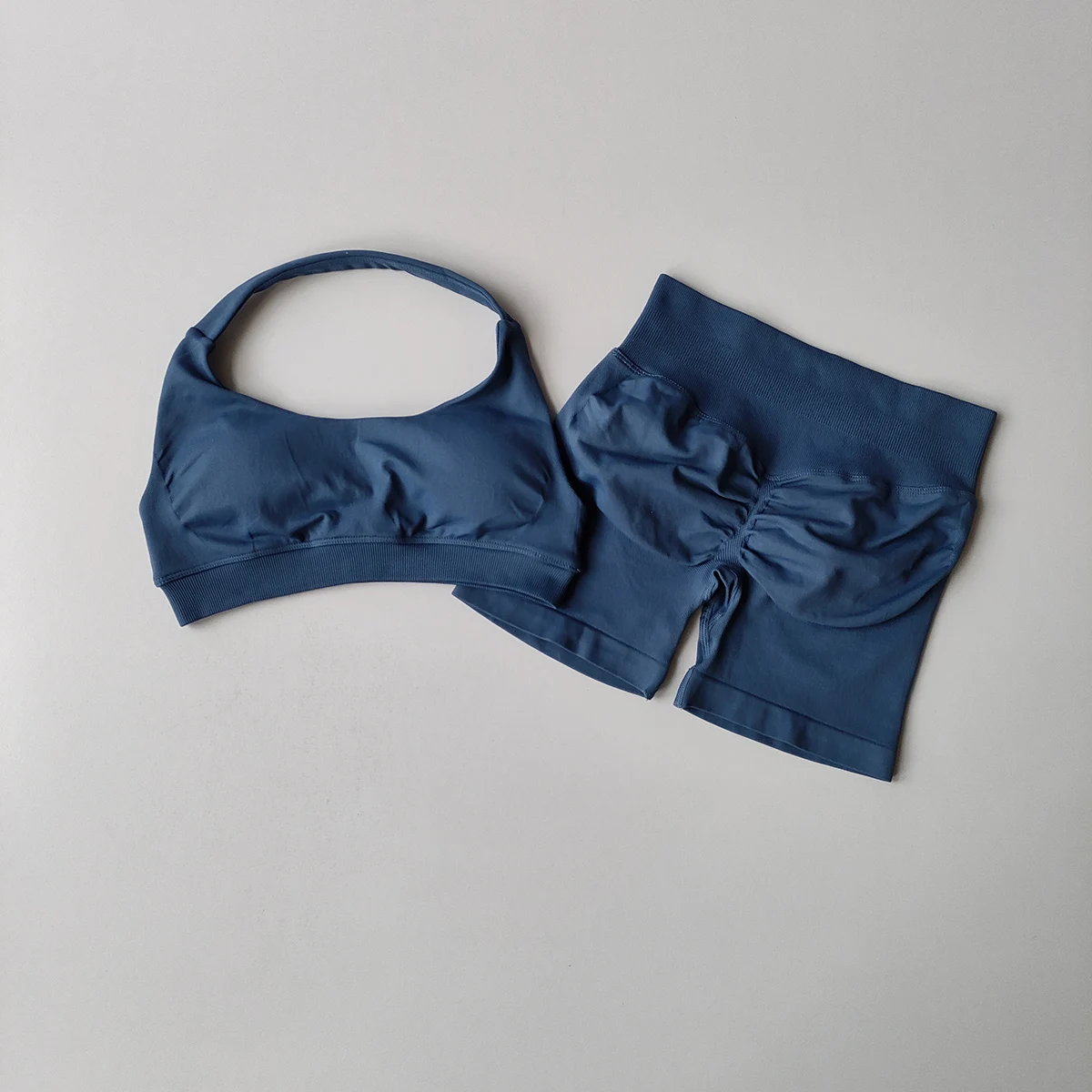 2-teiliges Damen-Yoga-Set, nahtlose Fitness-Gym-Kleidung, Neckholder-Sport-BH mit passenden Shorts, Workout-Set, Gym-Outfit – Detail 7