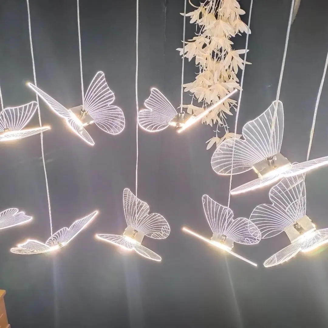 

Modern Wedding Decor Lights Indoor Butterfly Atmosphere LED Wedding Supplies for Party Event Stage Wedding Ceiling Decoration