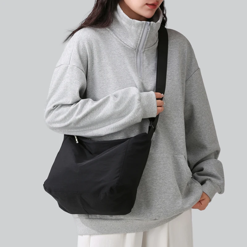 

Casual Versatile Large Capaci Women's Bag 2024 New Lightweight Simple Japanese Sle Crossbody Bag Commuting Single oulde...