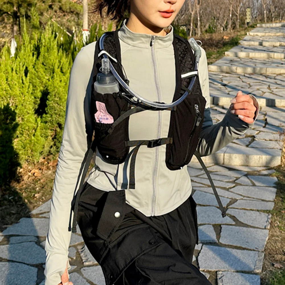 5L Hydration Running Vest Waterproof Lightweight Running Vest Reflective Hydrations Backpack for Hiking Trail Running