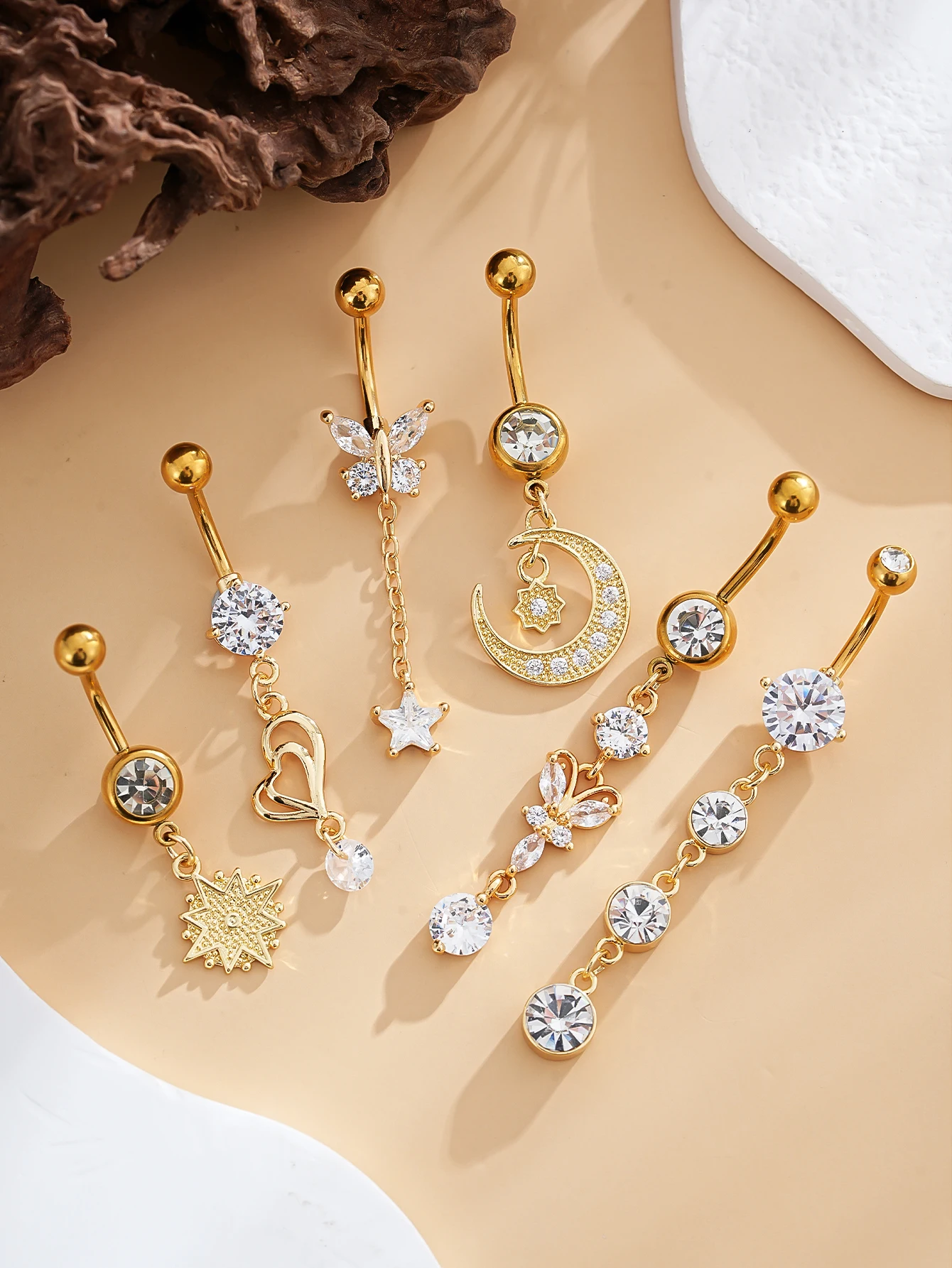 Gemischtes Bauchnabelpiercing-Set mit Blumen- und Herzanhängern, Gebogenes Nombril-Piercing-Schmuckset für Frauen und Mädchen – Detail 13