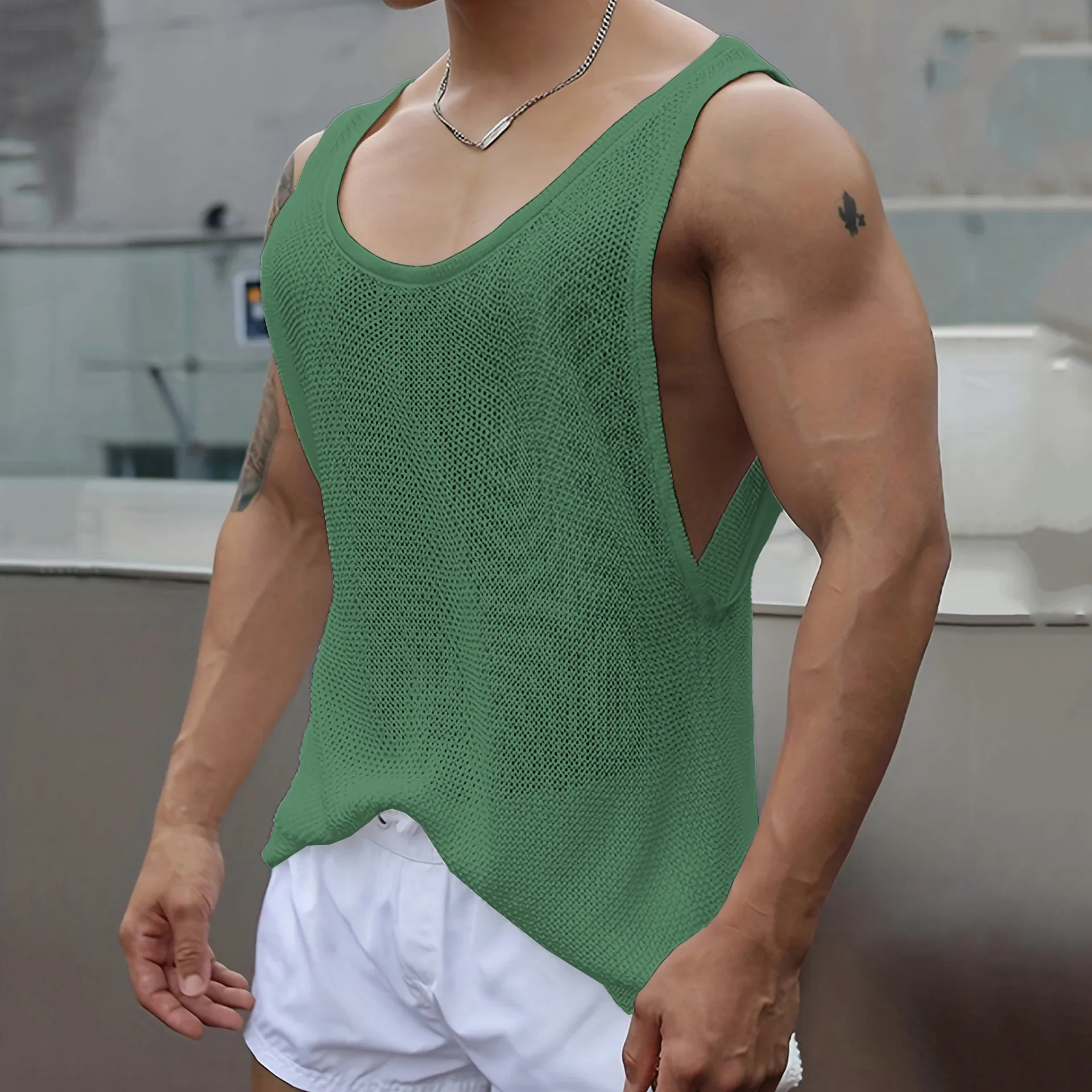 Europe and The United States New Men's Sleeveless Sports Sweater Summer Leisure Vacation Solid Color V-neck Loose Knit Vest