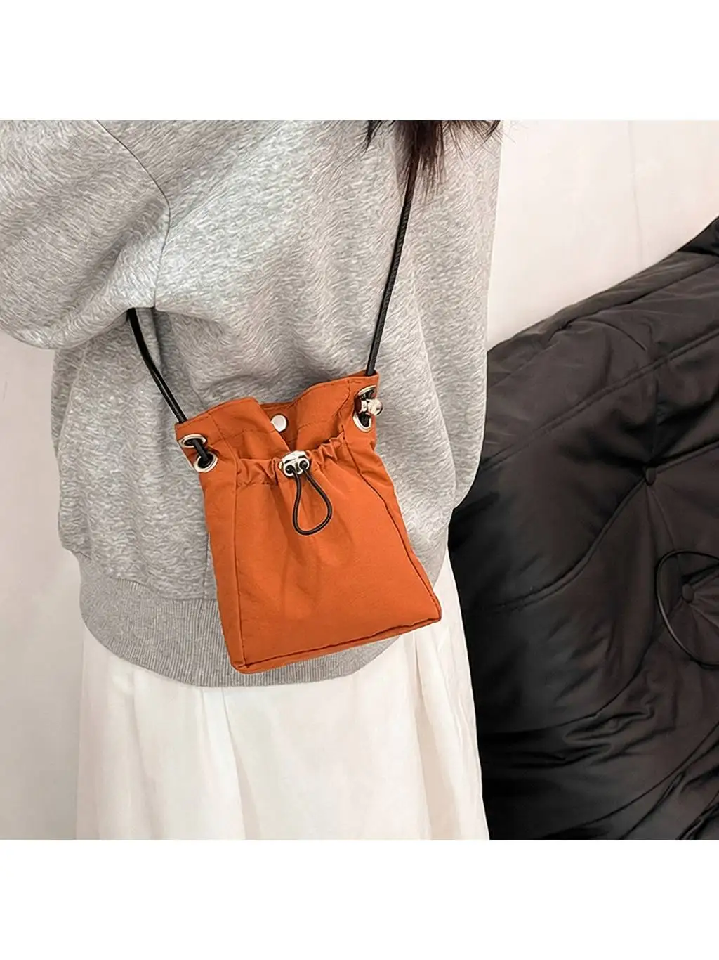 bolsa-transversal-casual-de-nylon-feminina-versatil-para-o-verao-bolsa-de-ombro-Unico-para-celular-leve-e-portatil-acessorio-de-moda