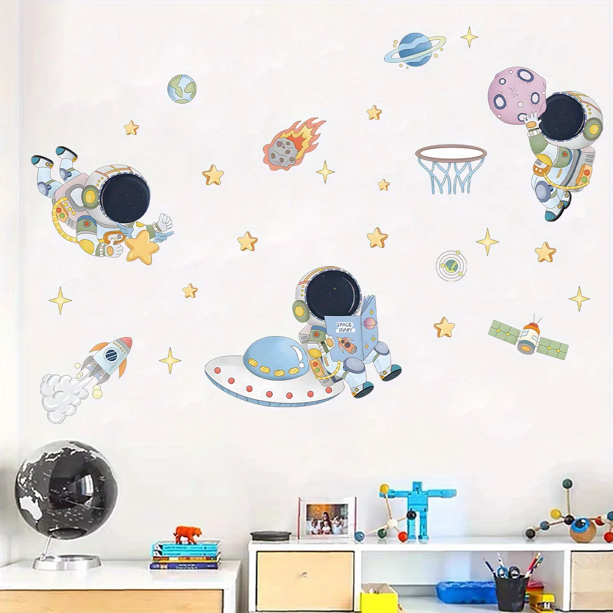 Pegatinas de pared extraíbles con dibujos animados de astronauta, planeta, cohete, estrella, espacio, para dormitorio, sala de estar, guardería, decoración