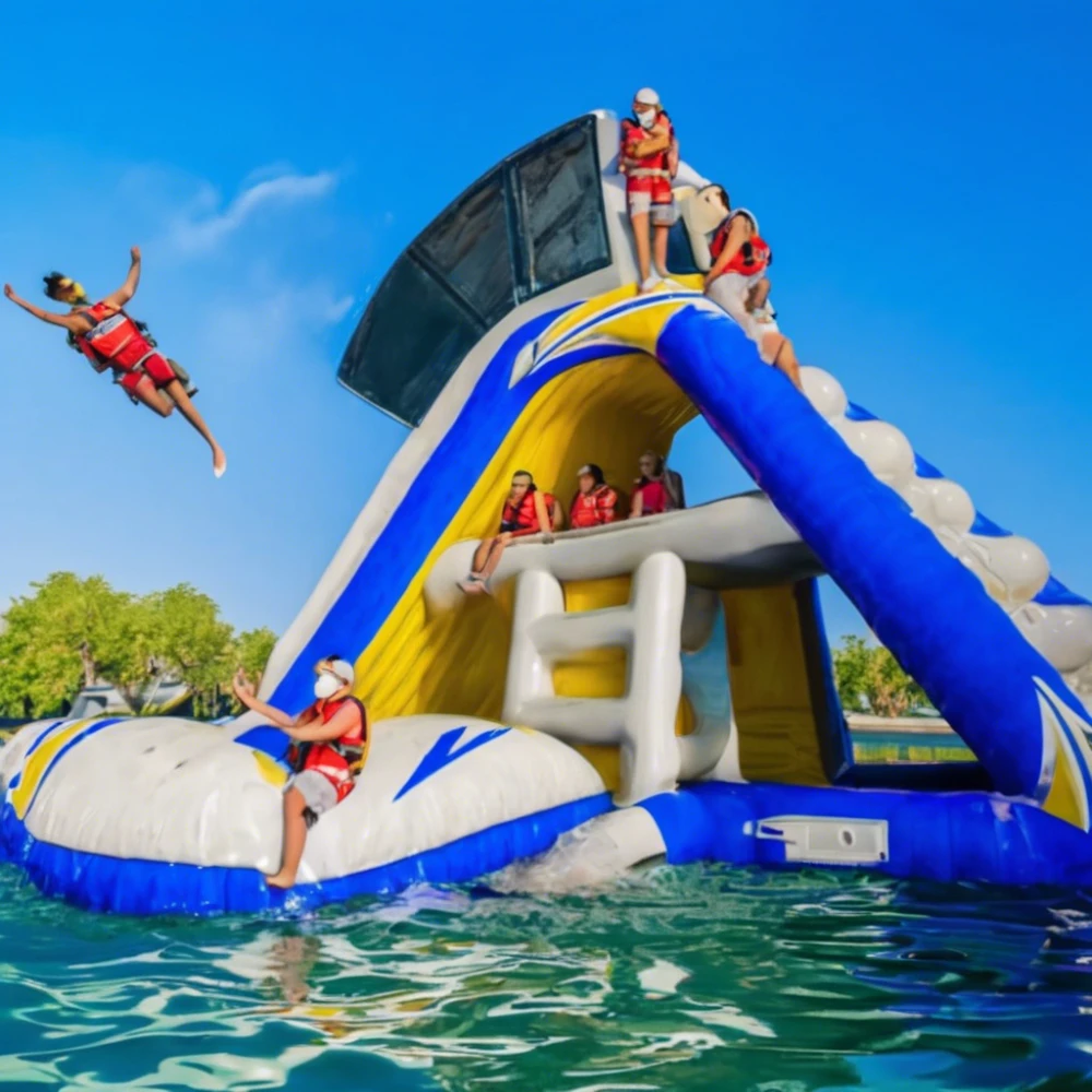 

Наслаждайтесь летом с большим надувным водяным батутом длиной 7 м, треугольными горками для семьи, озера, озера