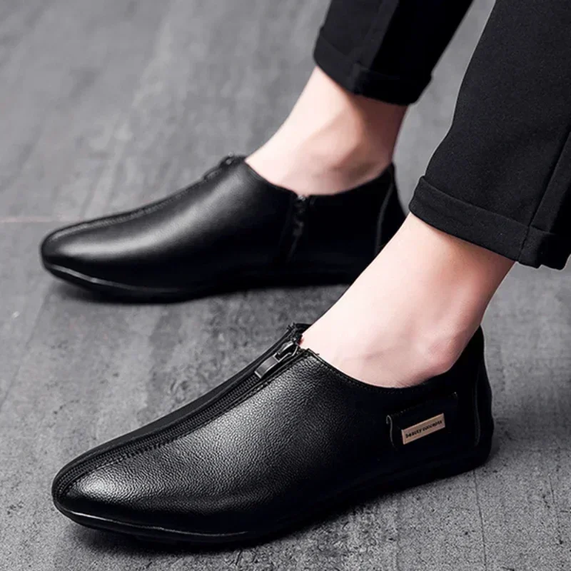 Shoes for Men 2023 High Quality Front Zipper Leather Casual Shoes Autumn Round Toe Solid Chunky Heels Fashion Work Loafers