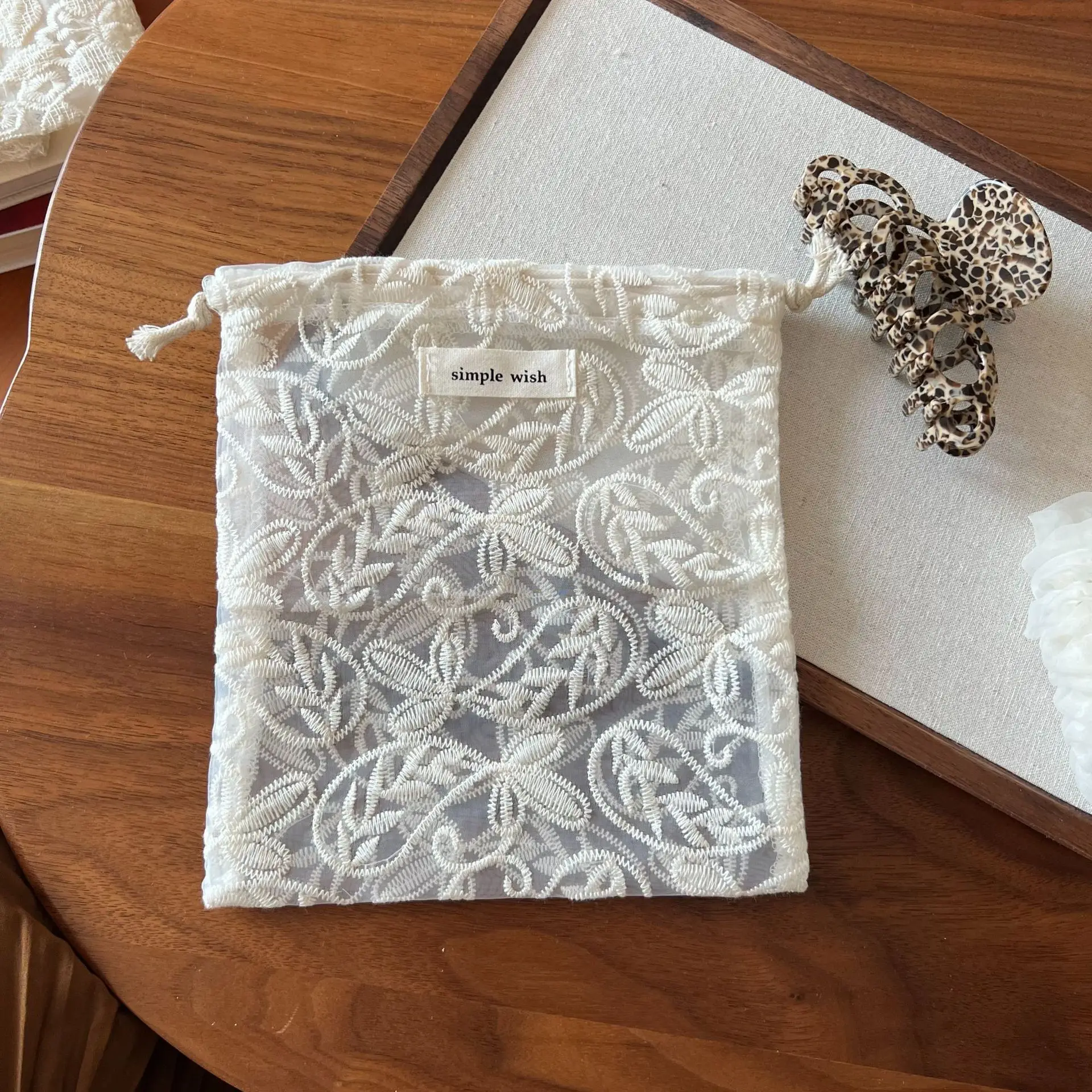 Retro-Aufbewahrungstasche aus Spitze, Aprikose, mit Spitzenausschnitt, bestickt, Mehrzweck-Organizer, Aufbewahrungstasche für Haarschmuck und Kopfhörer – Detail 29