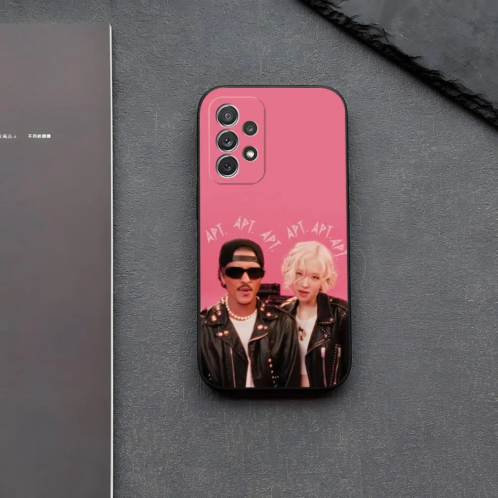 Roseanne Park Apt P… - image