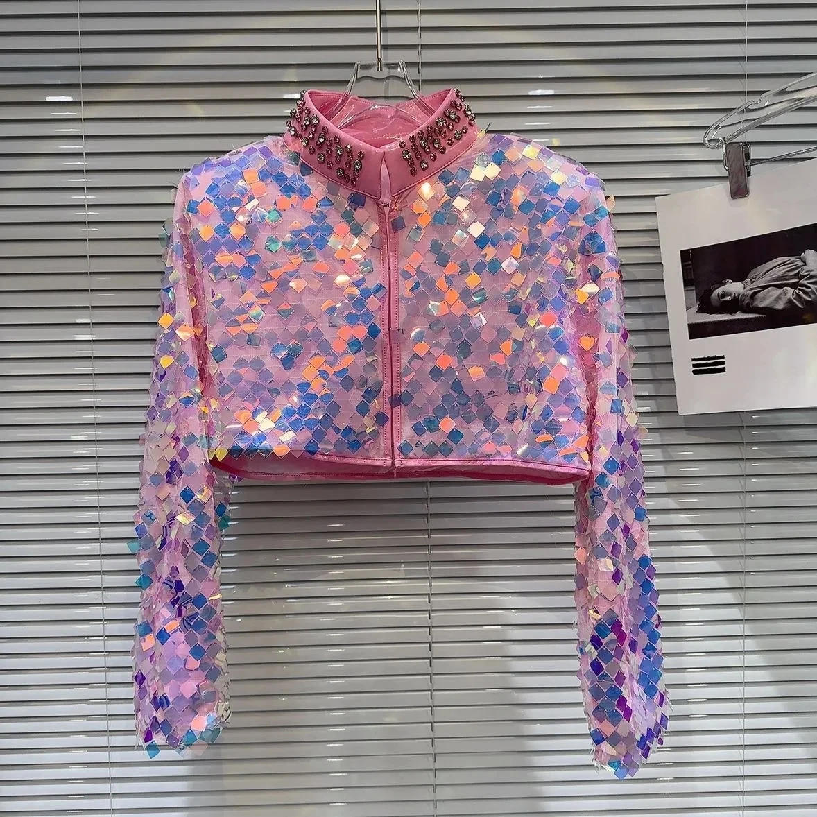 2024 Spring New Short Jackets Women Streetwear Colorful Gradient Sequins Heavy Industry Water Diamond Stand collar Short Jackets