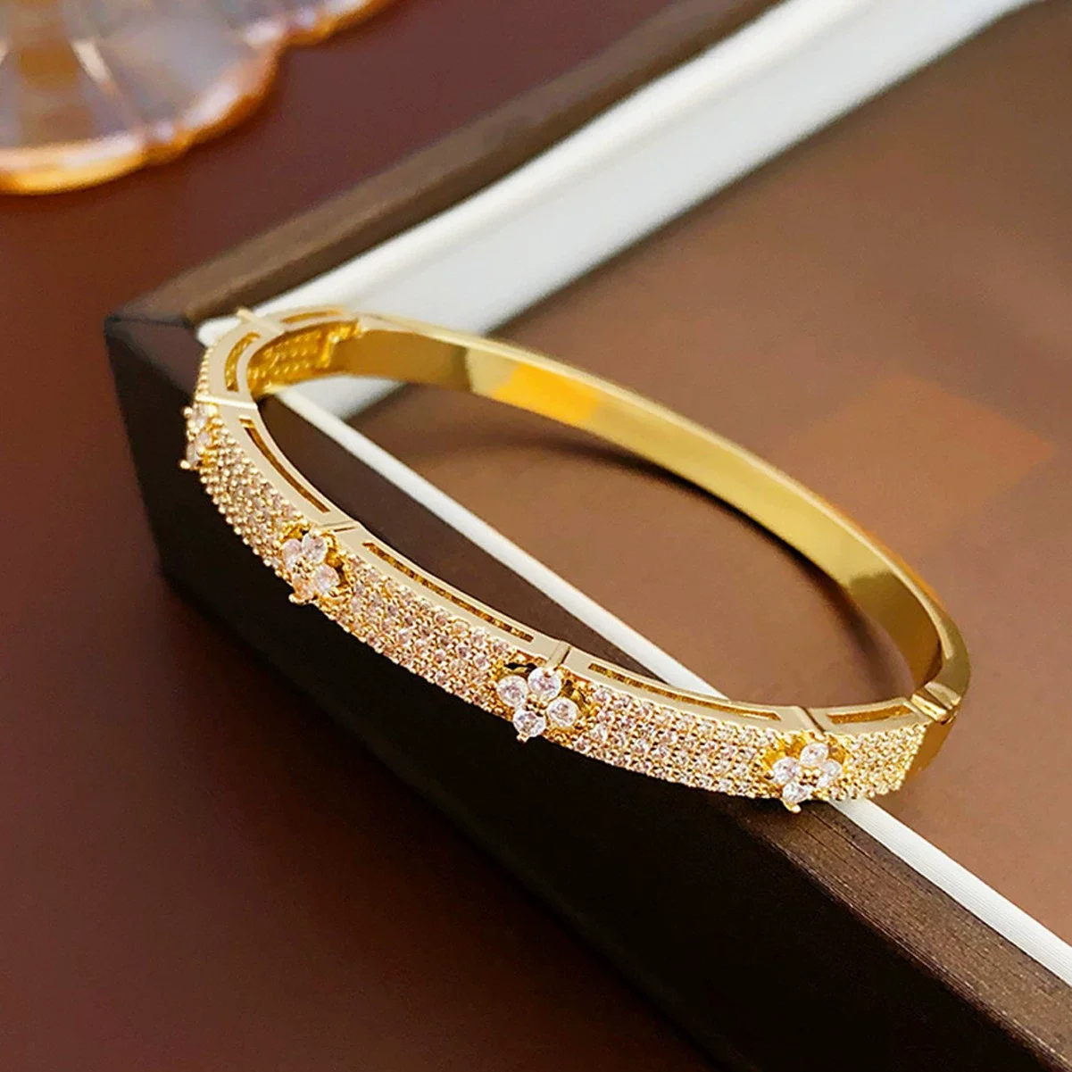 Delicate Four Leaf Flower Inlaid Zircon Bracelet for Women Elegant Fashion Wedding  Jewelry  Gifts view 5