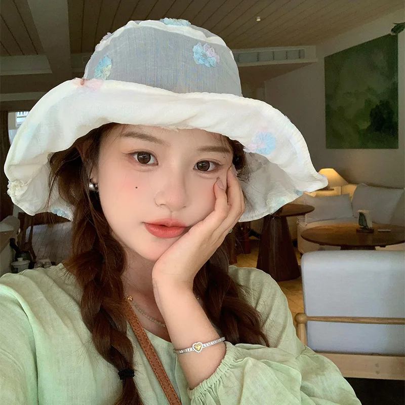 

New Summer Colored Flower Mesh Bucket Hat Women's Holiday Thin Breathable Sunshade Versatile Sweet Big Eaves Foldable Sun Cap