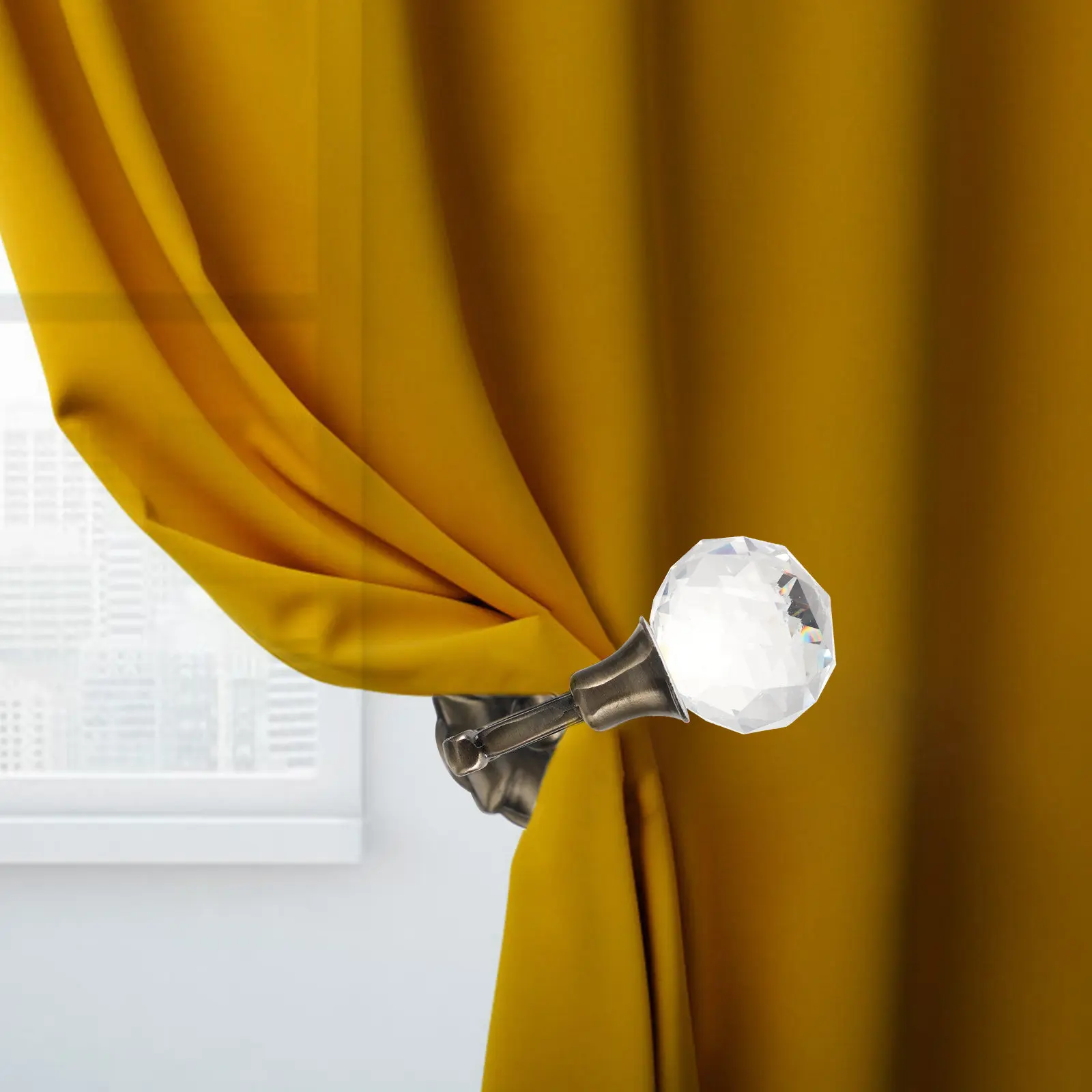 Pair Vintage Crystal Ball Curtain Hooks Brass High Grade Drapery Holdbacks for Traditional Modern Rooms Clothes Hat