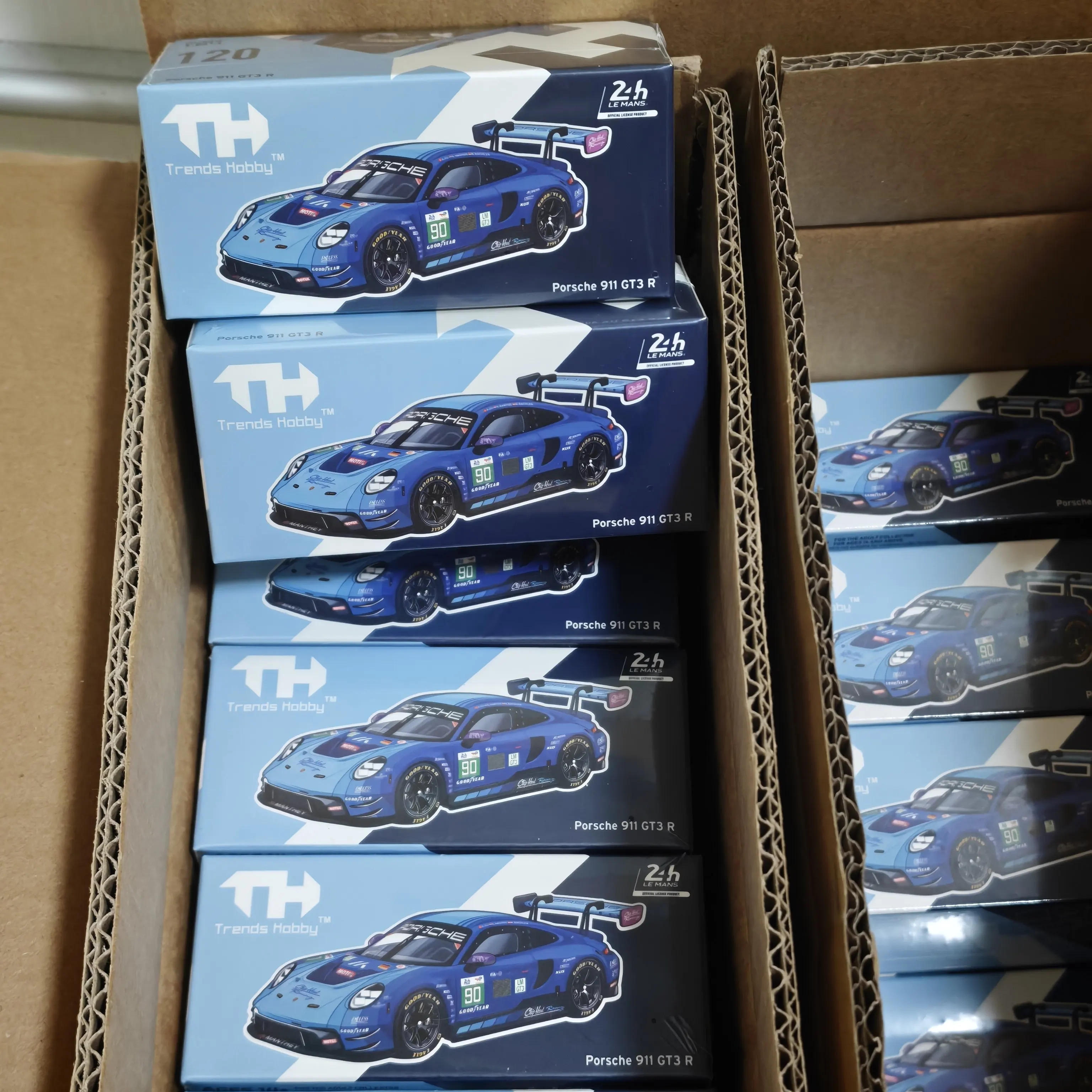 Porsche 911 GT3 R-2025 LeMans 24H LMGT3 #90 TH 1:64 Scale Model of A Car