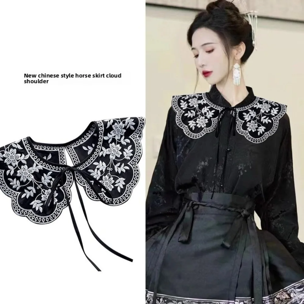 Sweet Hollow Out False Collar Knitted Round Neck Crochet Shawl Detachable Collar Scarf Accessories Mesh