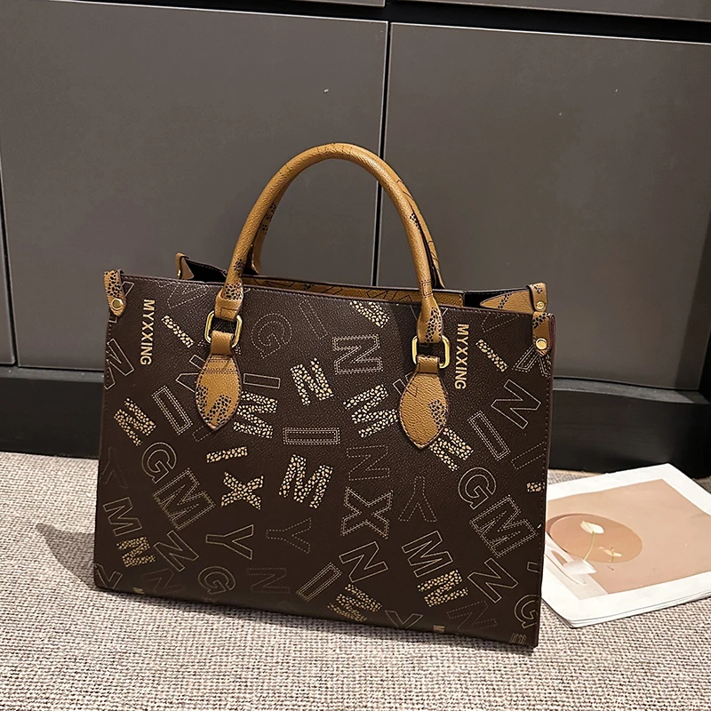 

Stylish Tote Bag for Women, Lesportsac Inspired Light Luxury Brand, Versatile and Elegant Handbag