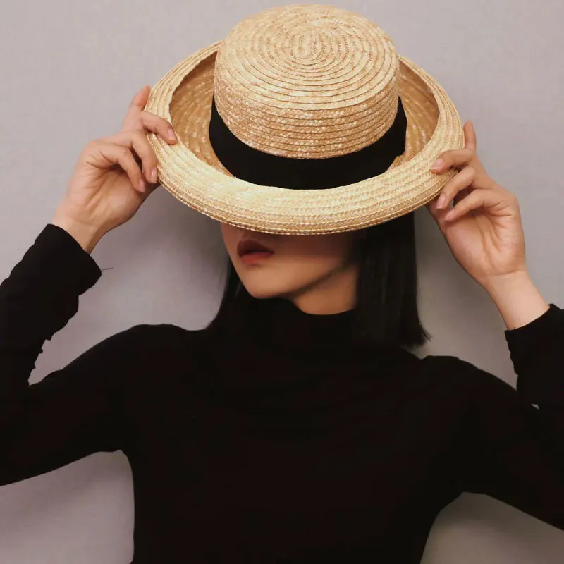 

VRIGINER Crimping Straw Beach Hats For Women Men Caps Fashion Straw Woven Fedora Sun Hats Summer Holidaty Panama Boater Hat