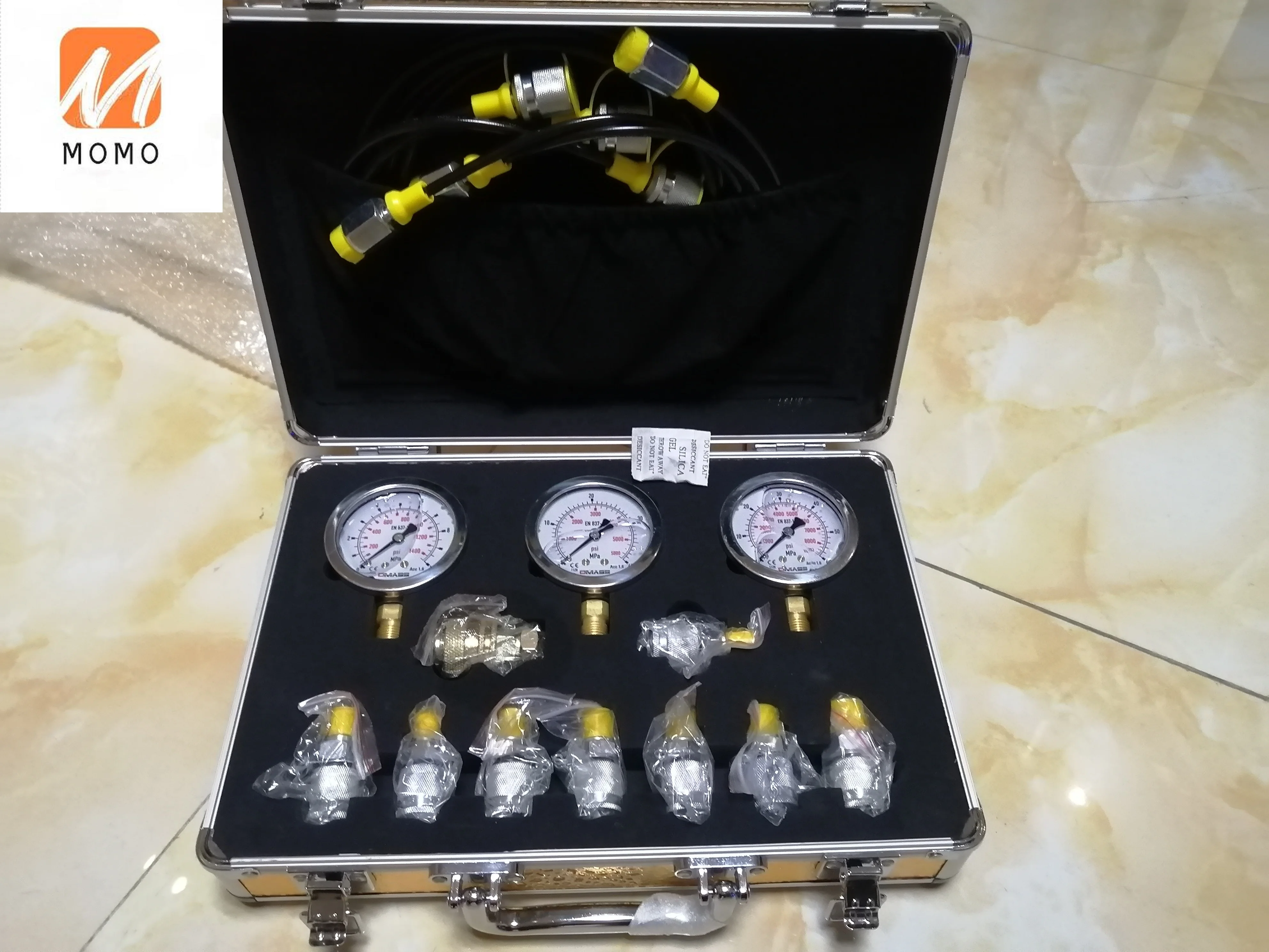 Excavator Hydraulic Gauge 0-25 MPa 0-3500 PSI Pressure Test Gauge For Sale