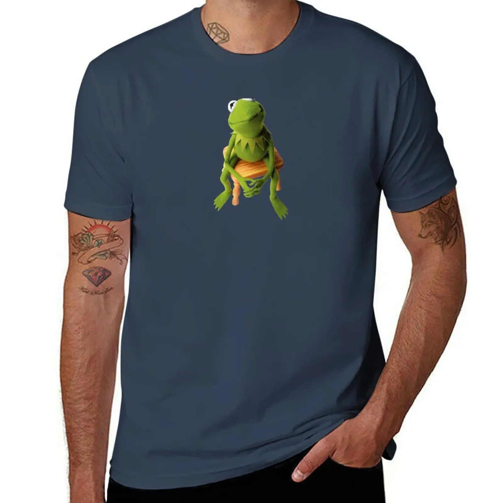 

Kermit Chillin T-Shirt Soft Durable Cotton T-Shirt