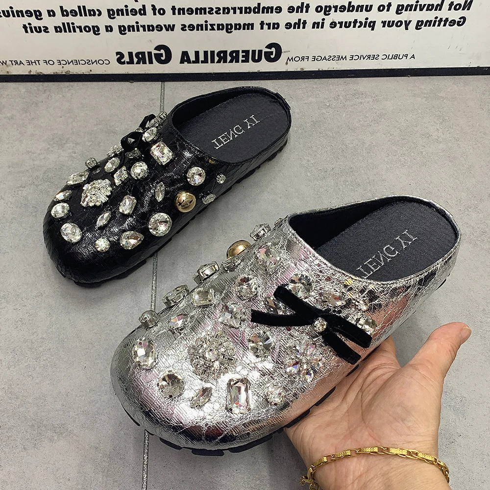 Summer Women Slippers Plus Size Rhinestone Women Sandals Plus Size Flat Women Mullers Fashion Designer Women Shoes Antislip