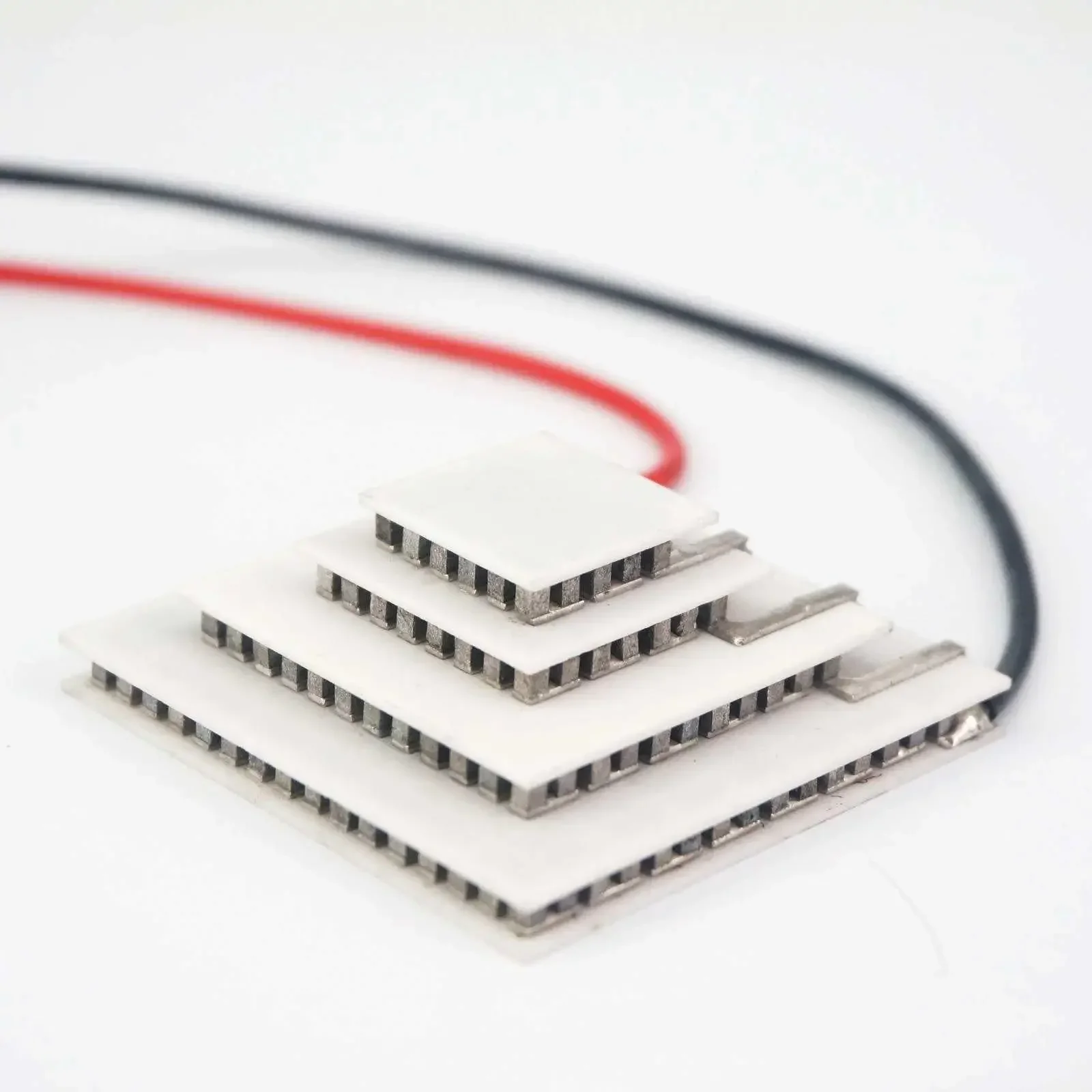 TEC4-24603 TEC4-24606 15x20x30x40mm 4-deck Thermoelectric Cooler Peltier Heatsink Semiconductor Chilling Plate Refrigerator