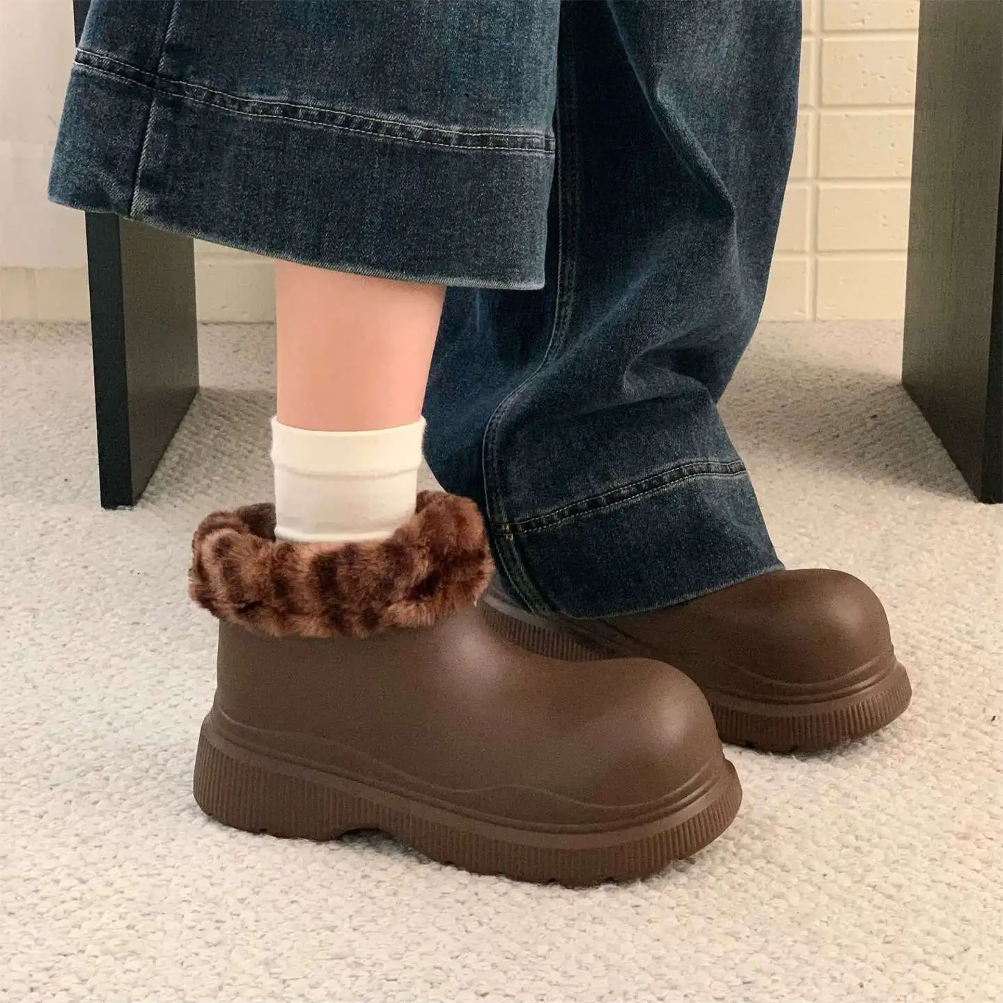 

Winter Women's Detachable Lining Slip-Resistant Thick Sole Waterproof Boots Outdoor Leopard Print Fleece Snow Boots Soft Warm