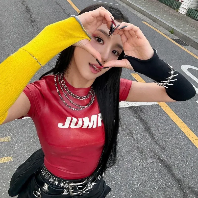 

Women Fashion Letter Print PU Leather T-shirt O Neck Short Sleeve Slim Casual Streetwear Crop Tops Night Clubwear Y2K Tees