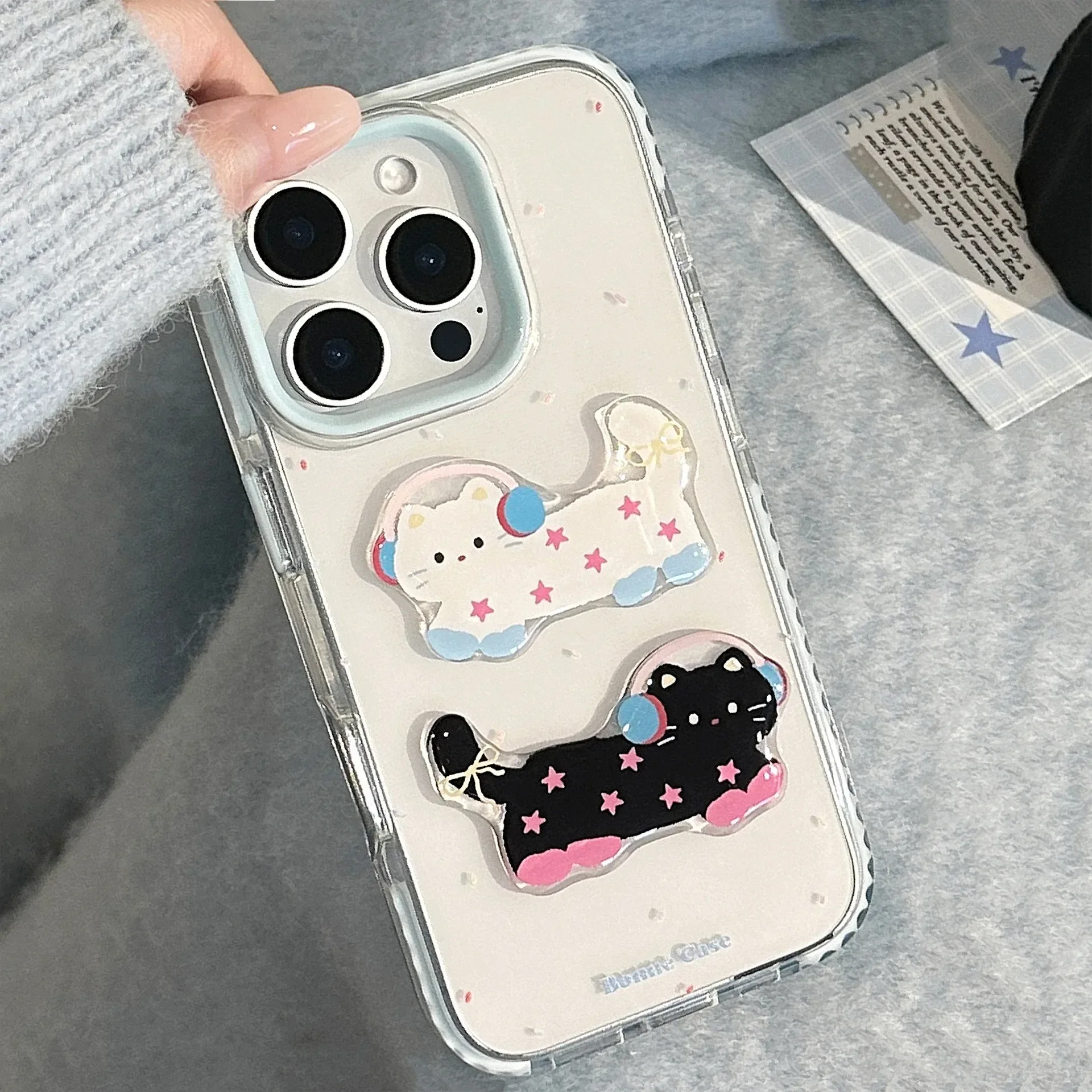 Funda de teléfono de gatito de lunares azules y negros de dibujos animados para IPhone17 16 15 14 12 13 11 Pro ProMax Plus X XR cubierta de teléfono a prueba de golpes