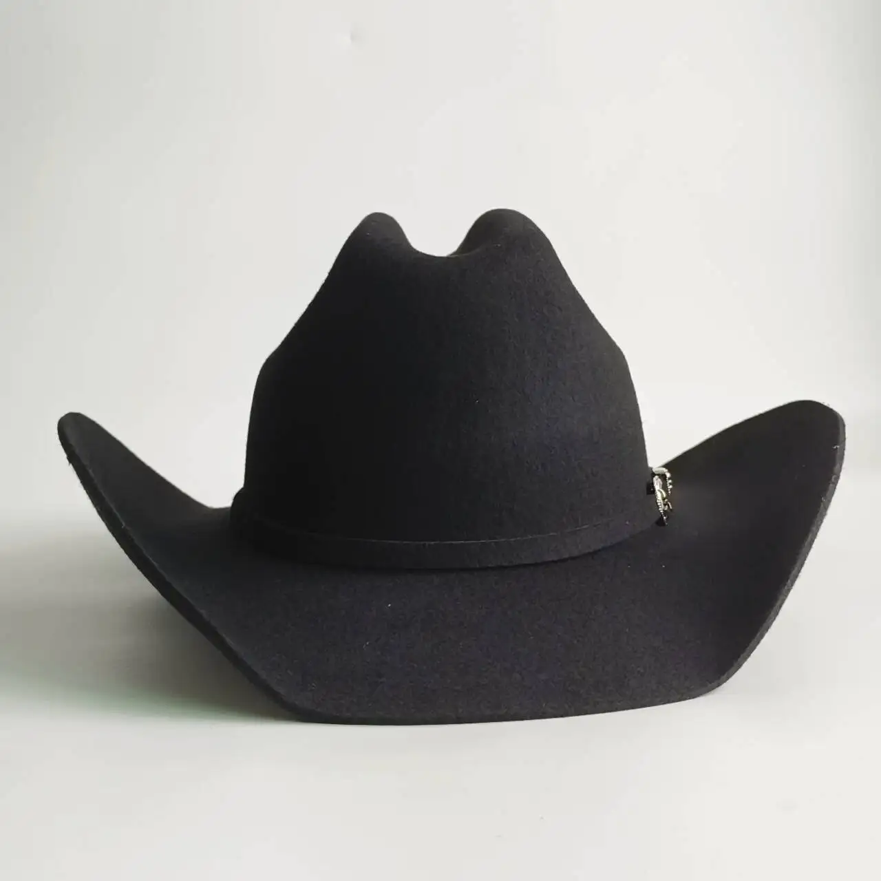 Classic Black Wool Felt Cowboy Hat for Men Women Wide Brim Western Cowgirl Hat Metal Buckle Decor Vintage Fedora Hat Outdoor Tra