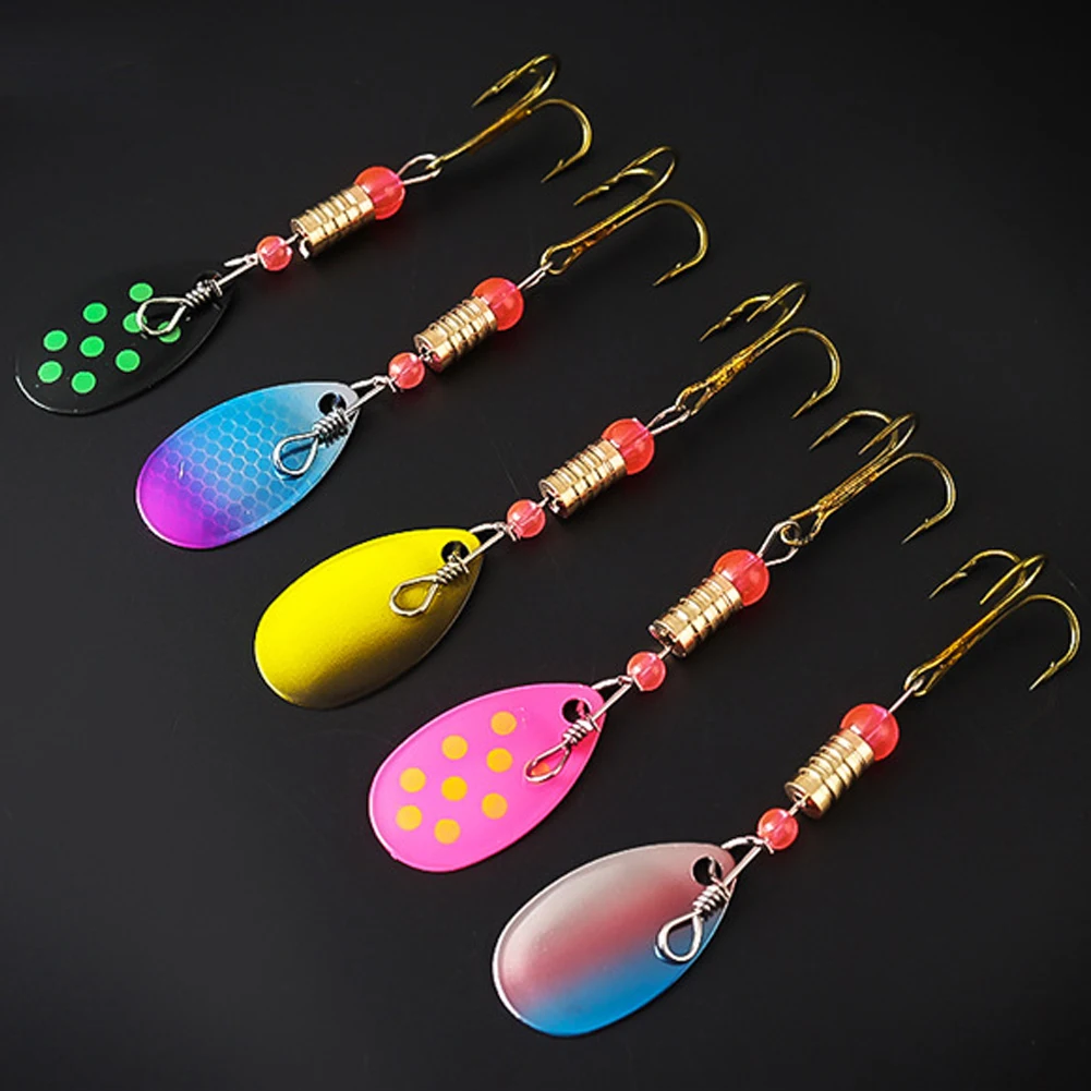 10 pz Cucchiaio di Metallo Spinner Richiamo di Pesca con Ami Alti Spoonbait Crankbaits 3g Cucchiaio Rotante Kit Regalo di Pesca per Papà Padre