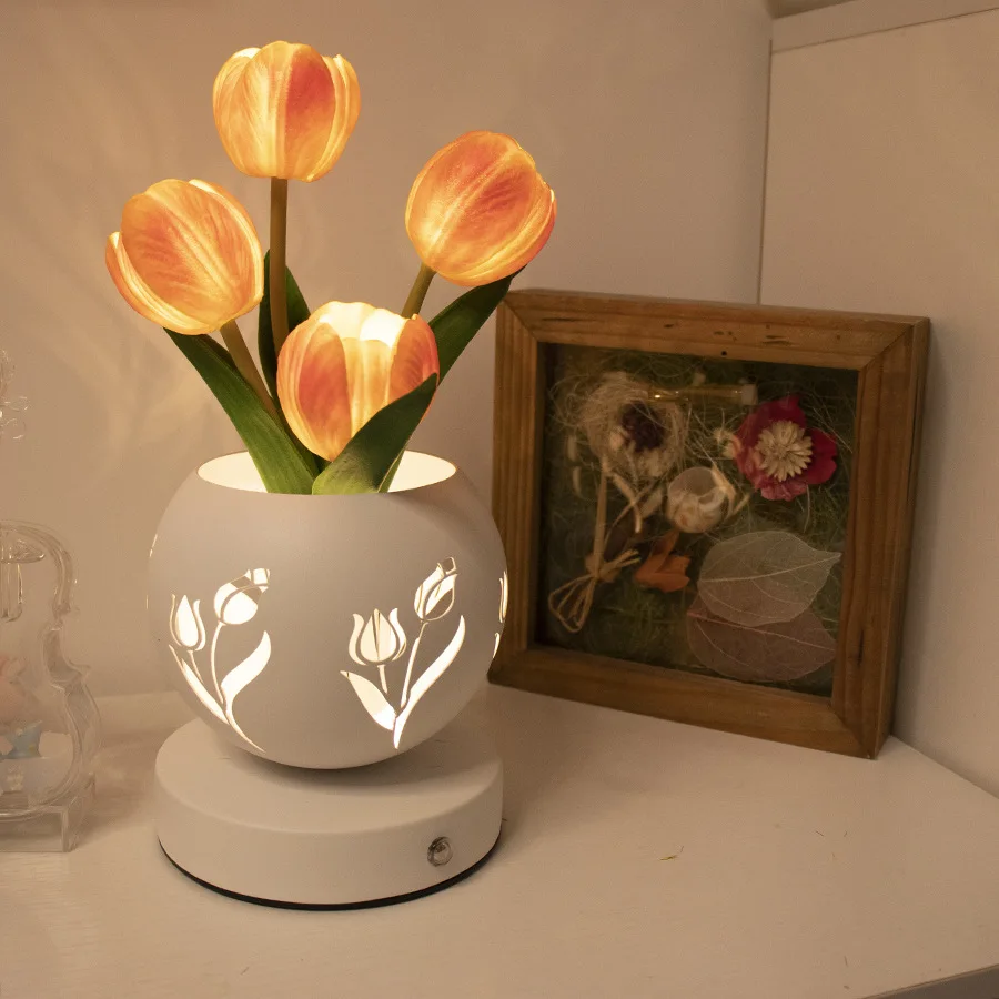 

New tulip night light LED simulated flower iron hollow projection atmosphere light decorative desk lamp desktop ornament