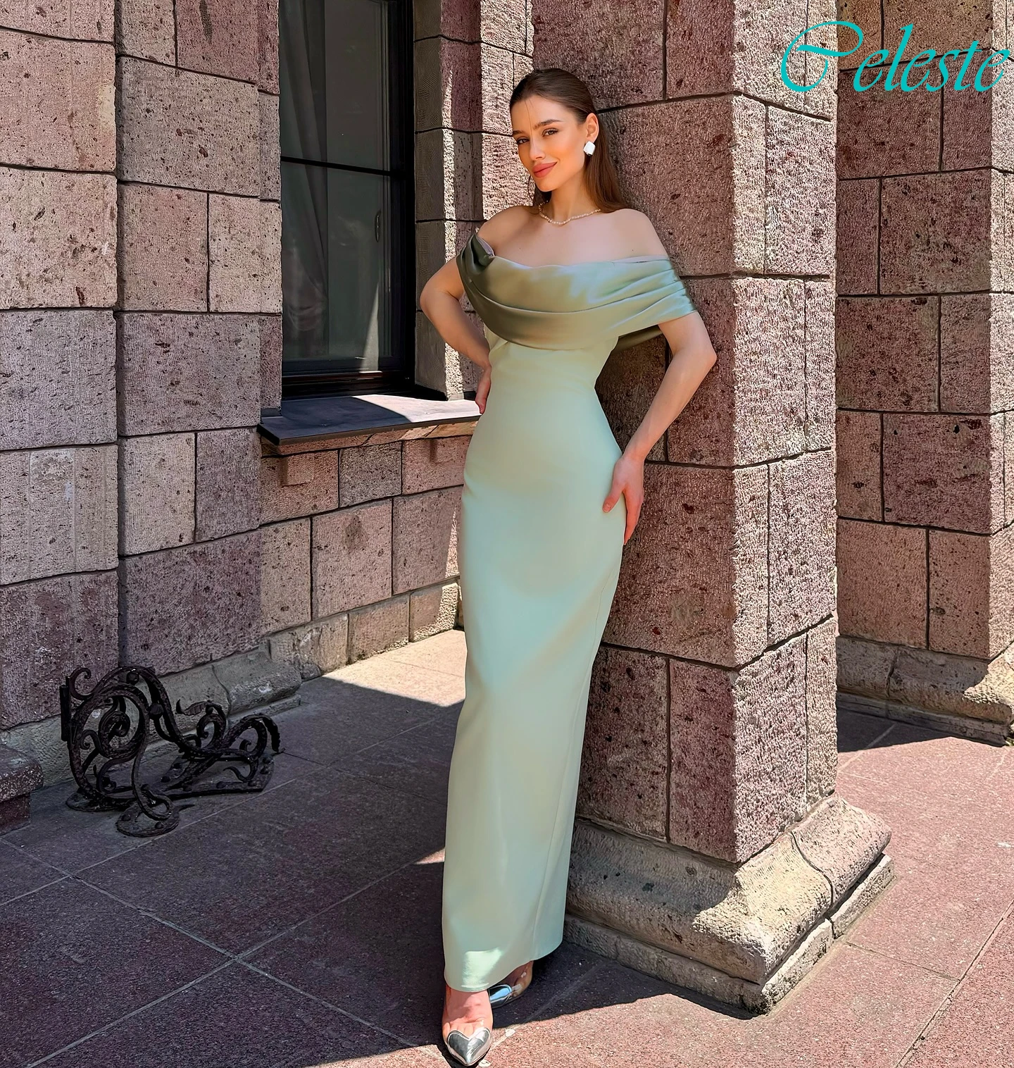 

Customized Straight Boat Neck Elegant Formal Evening Dress Fashion Delicate Celebrity Gowns Temperament High Quality Prom Dress