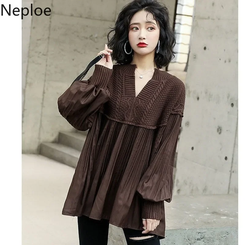 Sweter damski Neploe Fashion w koreańskim stylu oversize topy rękaw lampionowy plisowane swetry Patchwork V Neck eleganckie swetry ubrania