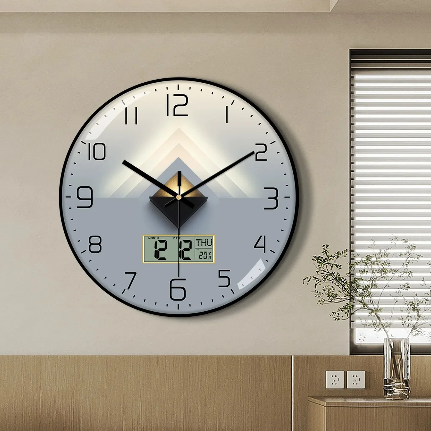 12Inch Wall Clock Silent Non-Ticking Battery Operated Nordic Simple Round Modern Wall Clock Home Decor Interior Decoration