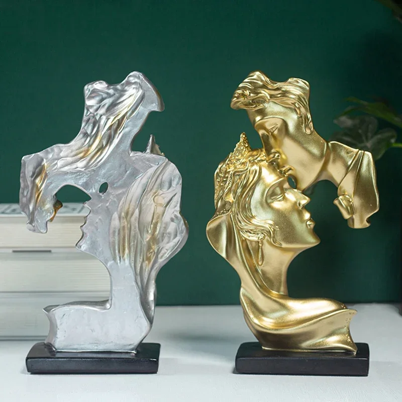 Nordic Minimalist Figurines & Miniatures Originality Aesthetic Modern A Deep Kiss Figurines Elegance ART Home Decor Estatua FYFM
