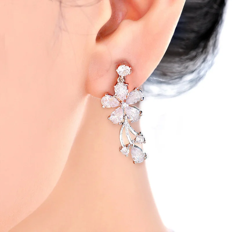 brand genuine Luxury real jewels Liangya beauty New Set Bridal Jewelry petal zircon 925 Earrings boutique ear clip high quality