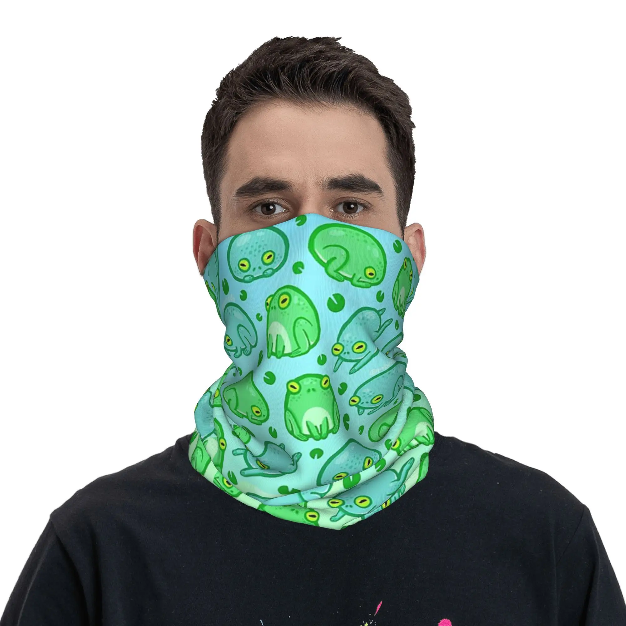 

Friendly Frogs Bandana Neck Gaiter Printed Magic Scarf Multifunction Headband Riding Unisex Adult Washable
