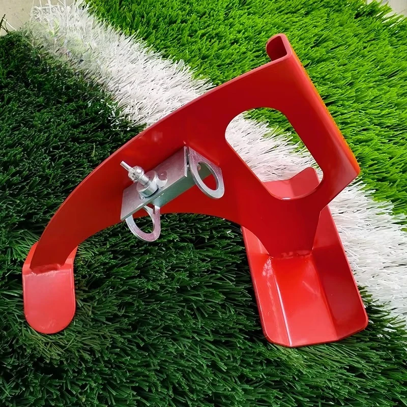 Profesjonalne, wytrzymałe narzędzia ze stali do mocowania szwów trawnika sztucznego do instalacji boisk piłkarskich.