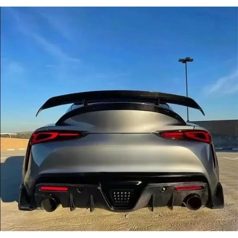 High Quality Premium Carbon Fiber Rear Lip Diffuser Spoiler Exterior Mod Part