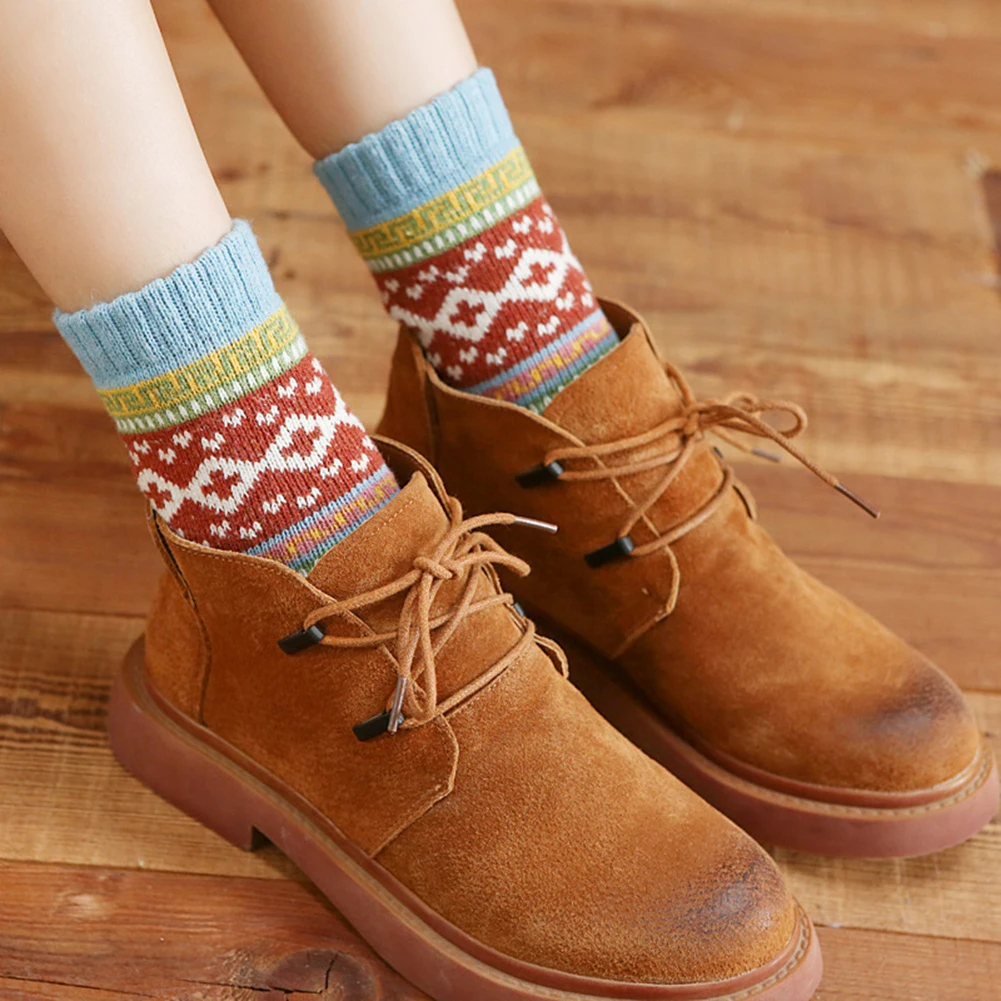 5 Paar Damen-Wollsocken, bunt, weich, warm, Ethno-Stil, Socken, warme Kabinen, nordische Socken, lustige, schweißableitende Socken für den täglichen Gebrauch – Detail 3
