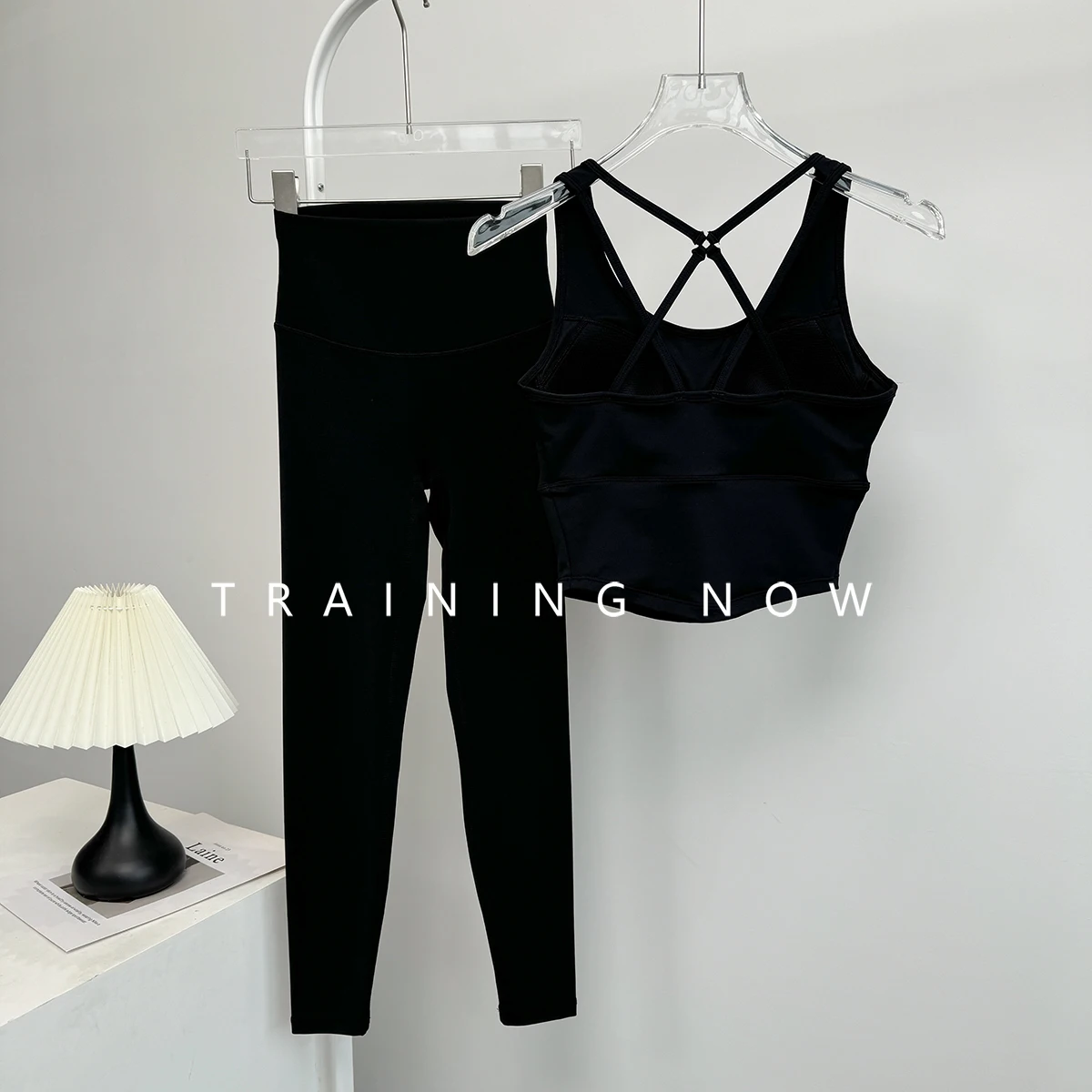 

Спортивные костюмы для женщин, летняя мода и красивый костюм для пилатеса, йоги, жилет, брюки, тренажерный зал, утренний спортивный костюм