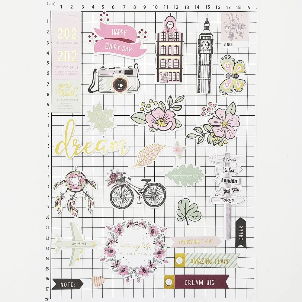 Kreative Papierschnittformen mit Blumenmuster und Goldfolie für Scrapbooking, Journaling und DIY-Kartenherstellung – Detail 5