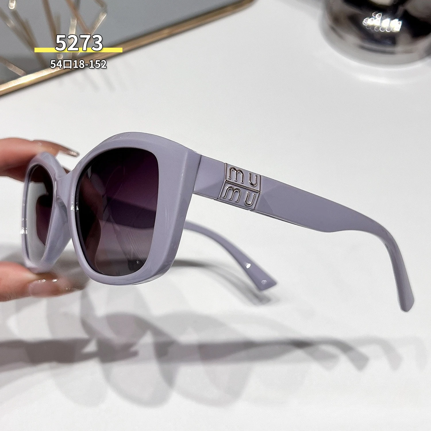 

2025 New Women's Light Luxury Polarized Sunglasses High-End UV Protection Fashion Hot Selling Trendy Oversized Sun Glasses