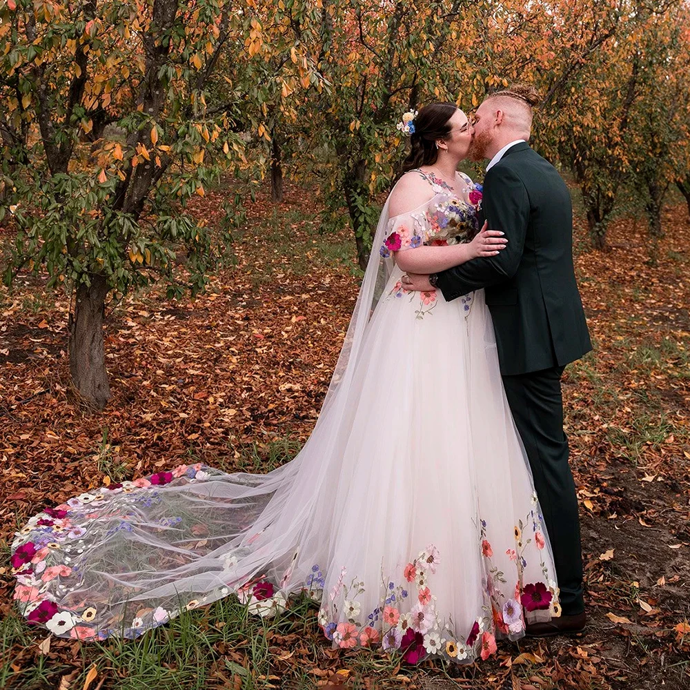 Multicolored Plus Size Off Shoulder Embroidered Wedding Dress Customized With Cape Unique Alternative Floral Bridal Gowns