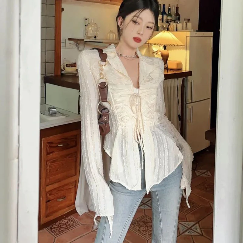 Flare Sleeve Shirts and Blouses Korea Lace-up Elegant and Youth Woman Blouses Female Top Long Sleeve Irregular Autumn Clothes