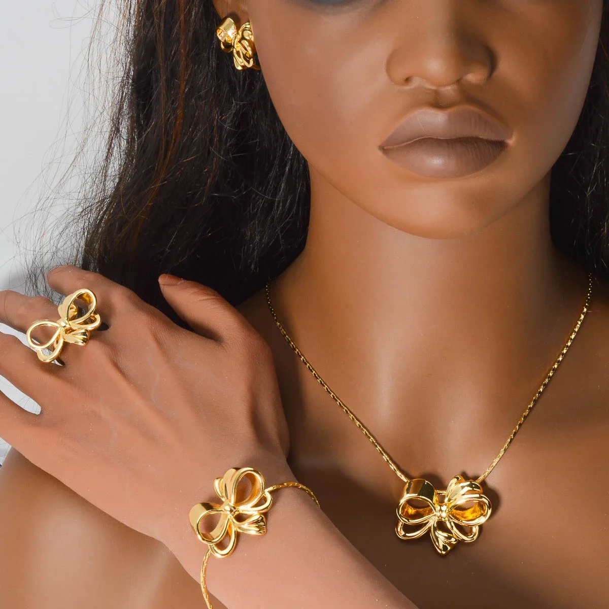

3D Bowknot Gold Plated Jewelry Set Necklace Bracelet Ring Earrings 4Pcs Girls Luxury Style Party Gift Valentine Day Birthday