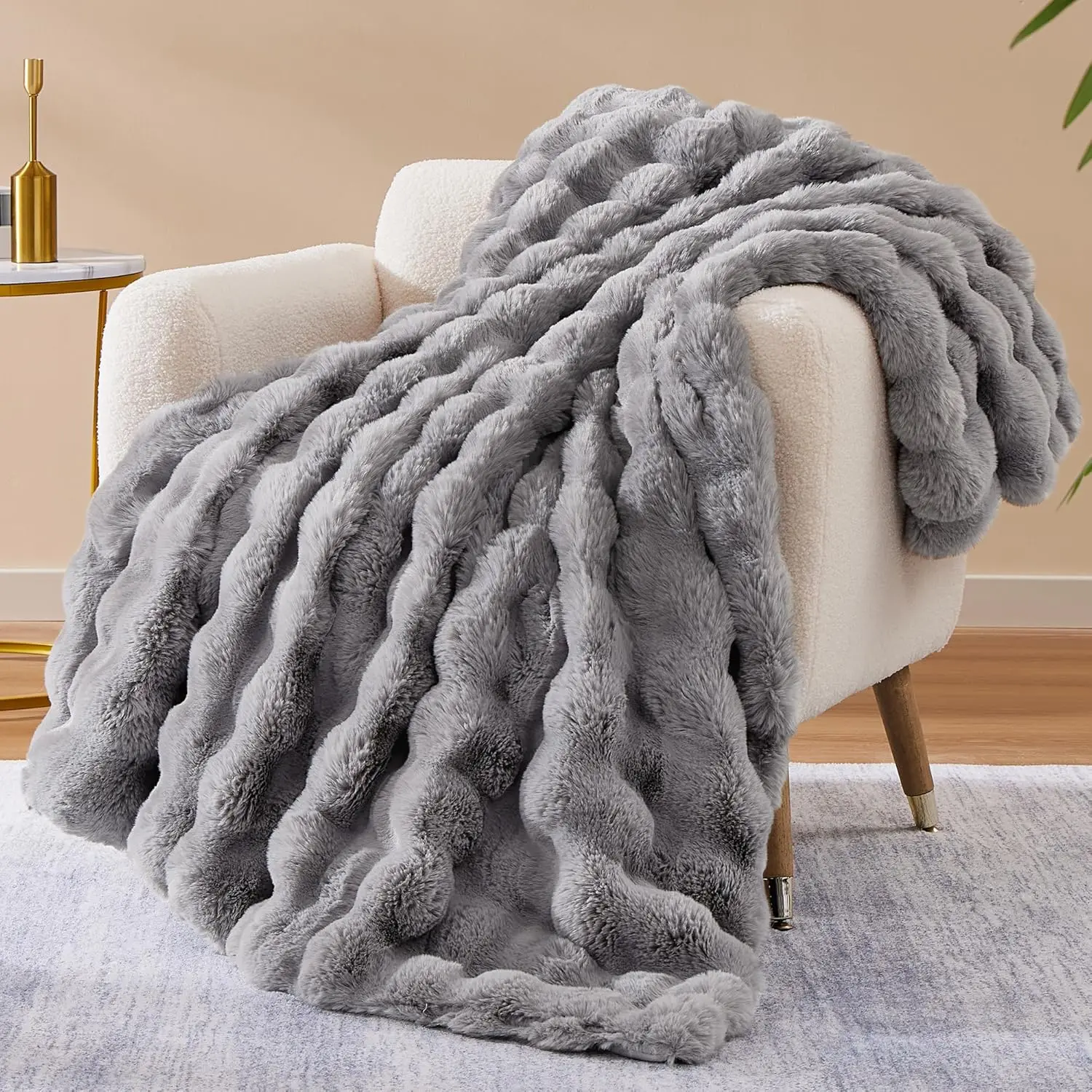 Luxury Soft Faux Rabbit Fur Twin Bed Throw Blanket, Decorative Cozy Plush Furry Fluffy Blanket, Solid Grey Comfy Fleece Fuzzy Bl