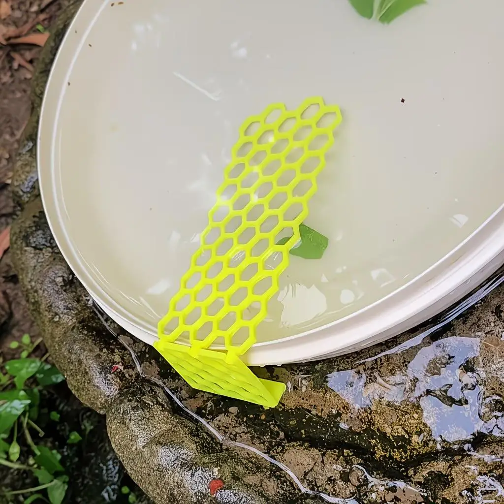 Thumbnail 4 - #54 Best Rated Bird Baths to Buy in 2026