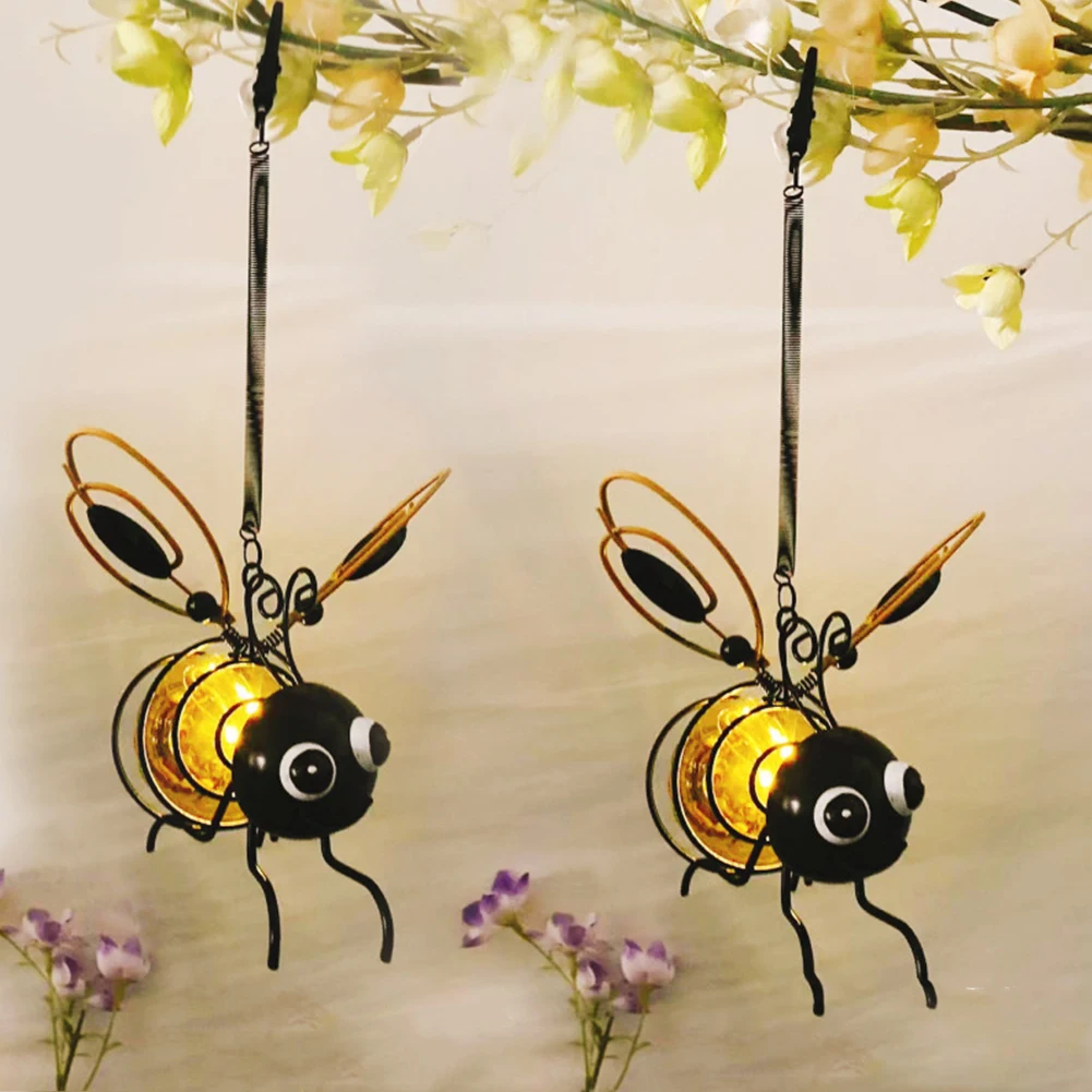 

LED Metal Insects Light Ornament Hanging Flying Animals Lamp Cute Statue Ornament Lamp Yard Balcony Porch Garden Decoration