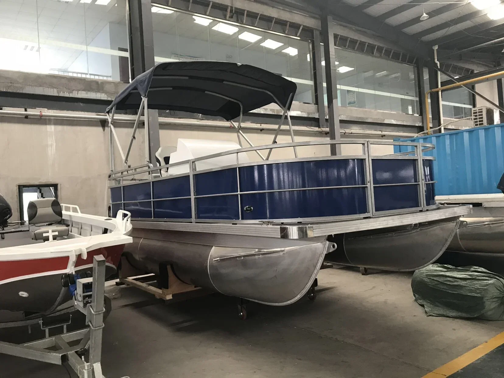 Heiße Verkäufe 24 Fuß Aluminium-Ponton-Bootsmöbel für Partyyacht