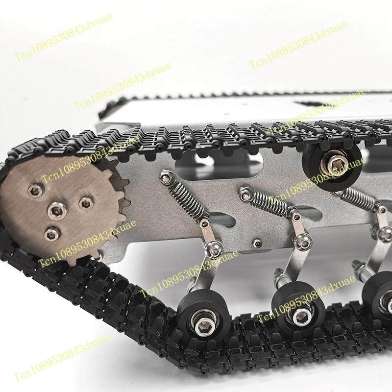 Arduino Remote-controlled Tank-type Tracked Robot Smart Car, Programmable Tracked Chassis Metal DIY Parts.